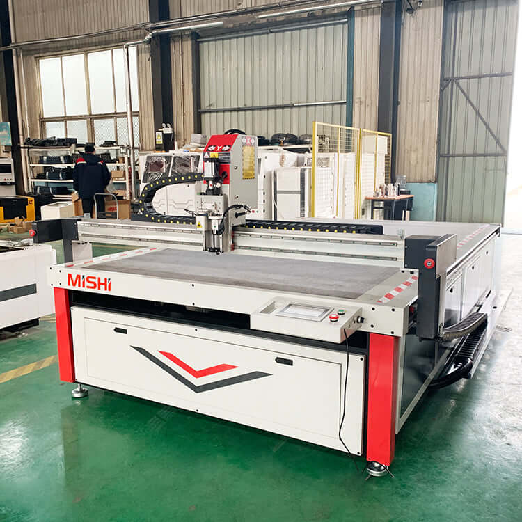 High-Speed Oscillating Knife Cutting Machine for leather, rubber, and textile in an industrial setting